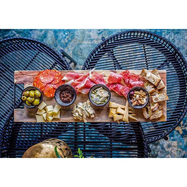 Bowls And Dishes Rose Wood Rechte Serveerplank Met Metalen Handvat 59 Cm - Afbeelding 3